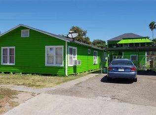 309 E 13th St, Mission, TX 78572