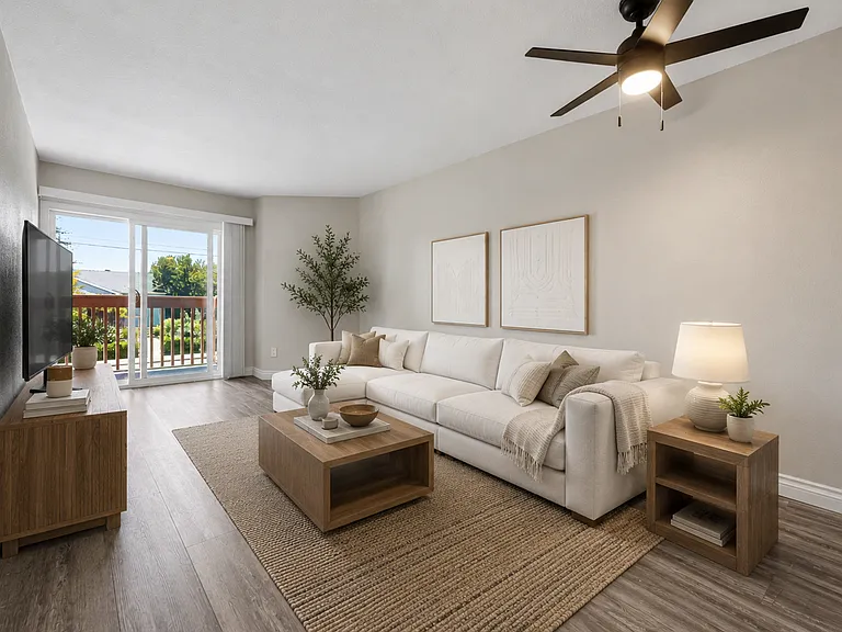 4131 Front St / 121 W Montecito Way — Photo 11