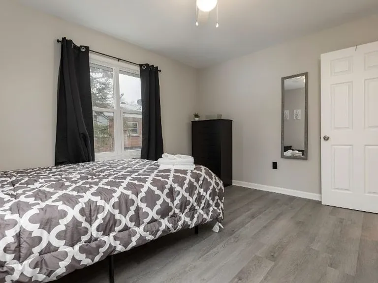 1413 Nightingale Rd — Photo 13