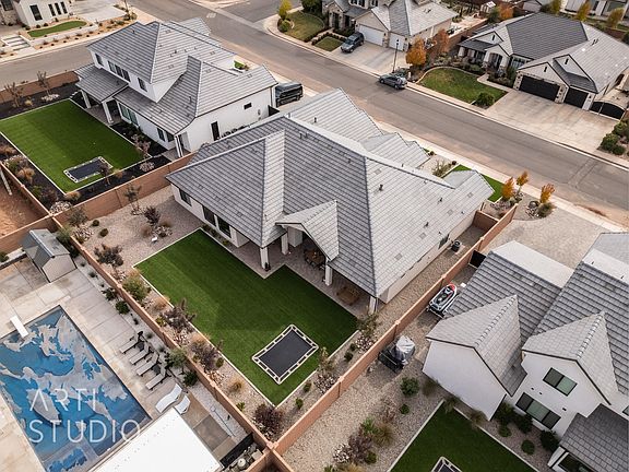 4th image of 1057 E Iron Horse Dr