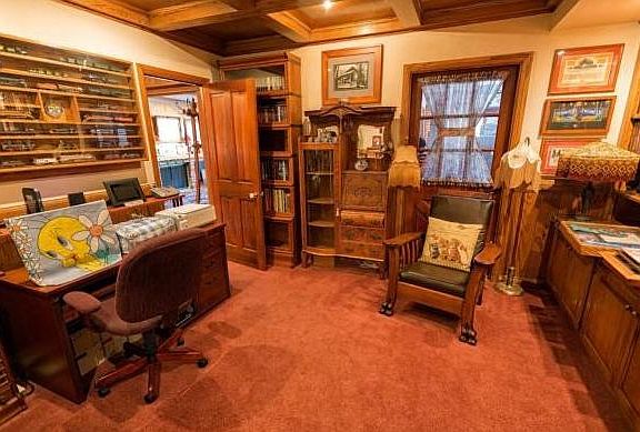 5th image of 1701 Capistrano Cir