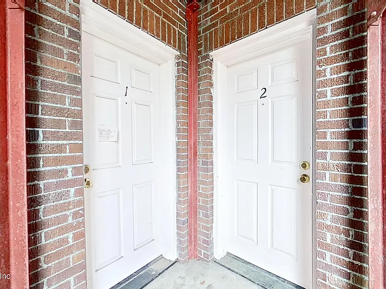 2619 College St #2 — Photo 9