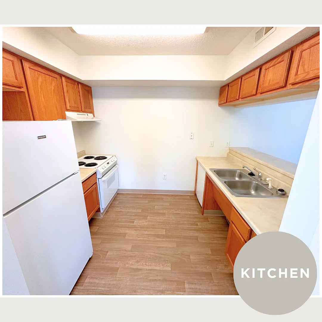 Building Photo - 7510 Meadowlands Dr #2