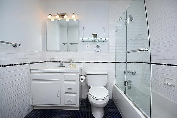 Rented by Apartment Luxe Realty Group, Inc | media 25