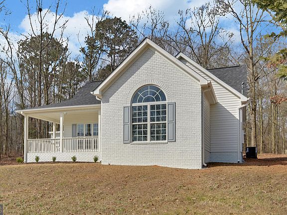 3rd image of 1152 Bert Moorhead Rd