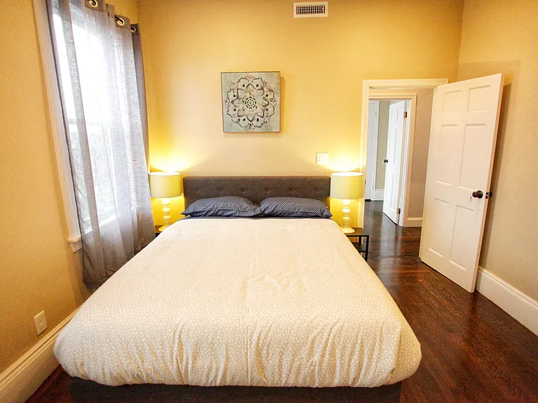 289 Main St #2 — Photo 5