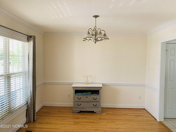 4th image of 4407 Surrey Meadows Dr