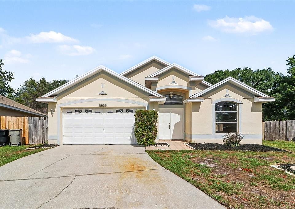 1st image of 1040 Pineview Ct