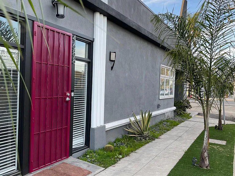 4688 Boundary St — Photo 32