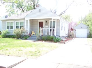 939 N Parkwood Ln, Wichita, KS 67208