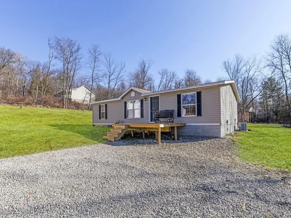 9211 Panhandle Rd SE, Newark, OH 43056