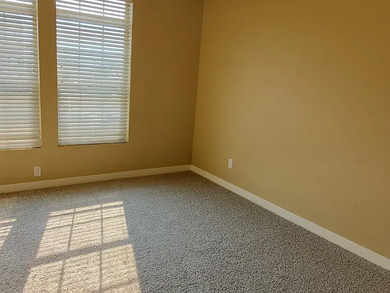 4276 S Main St — Photo 5