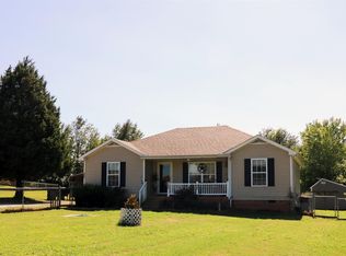 228B T G T Rd #B, Portland, TN 37148
