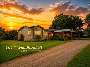 1017 Woodland St, Channelview, TX 77530