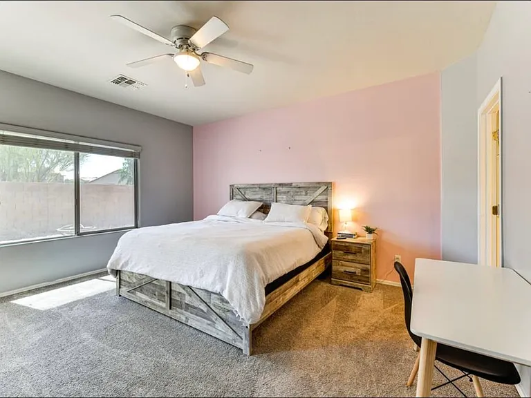 2313 N Presidential Dr — Photo 19