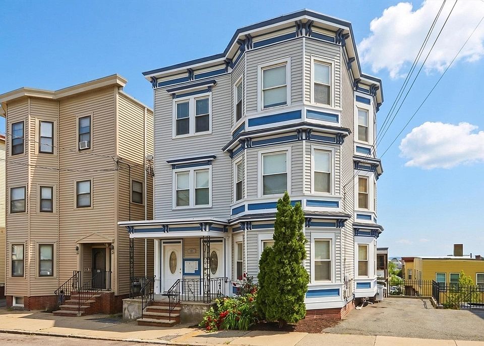 1st image of 26 Gladstone St #3