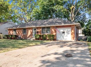 3908 S Grand Ave, Independence, MO 64055