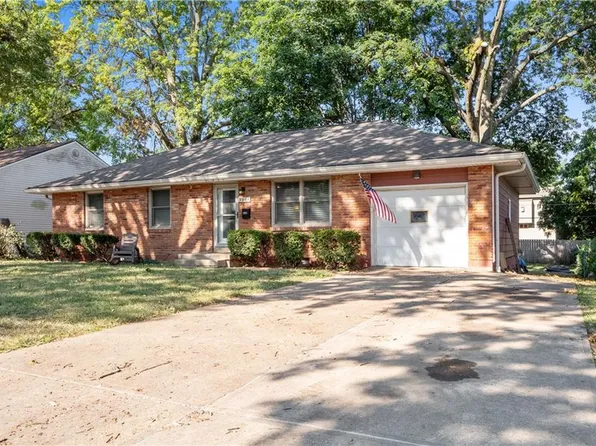 3908 S Grand Ave, Independence, MO 64055