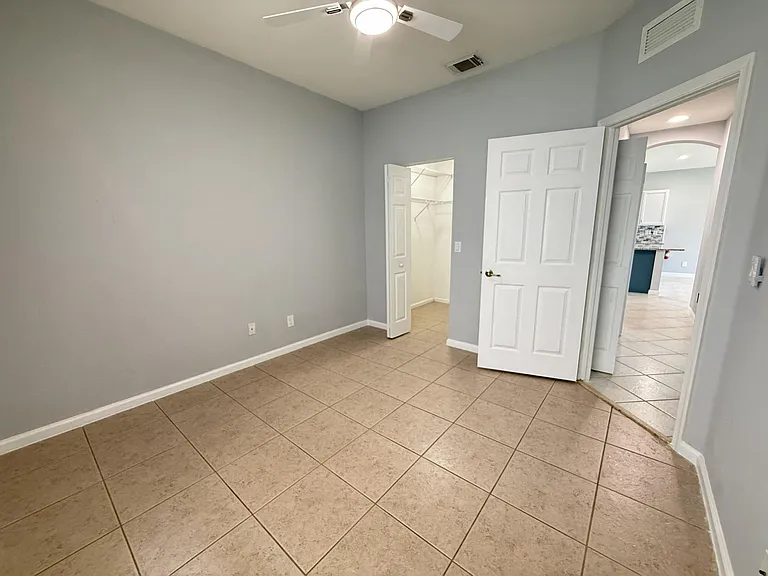 9084 Silver Glen Way — Photo 18