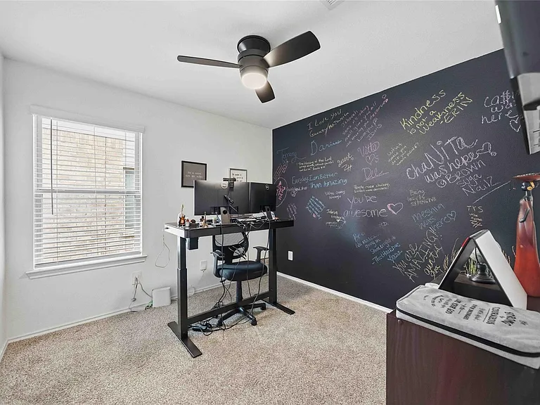 22434 Forest Gorge Ln — Photo 9