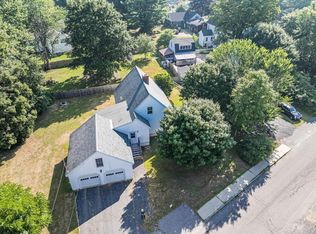 4 Jewett Ave, South Berwick, ME 03908