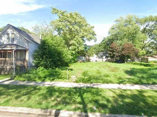 6747 S Claremont Ave, Chicago, IL 60636