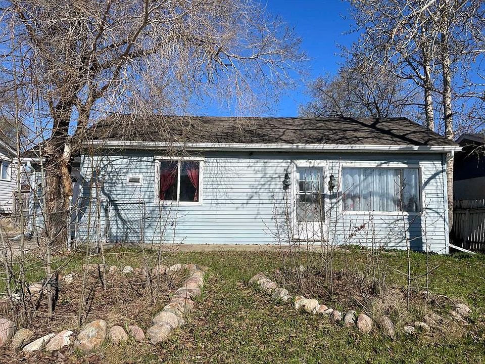 1st image of 10104 99th St E