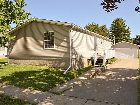 2nd image of 1440 7th Street