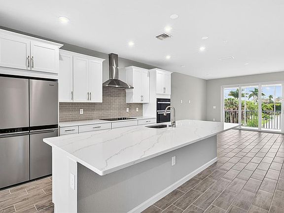 4th image of 4646 Arboretum CIR #202