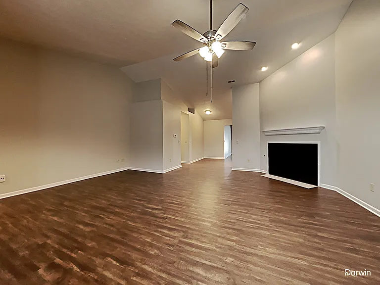 14916 Oak Rd — Photo 6