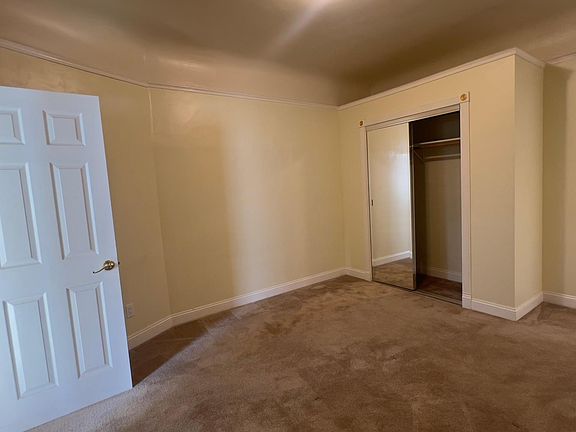 4th image of 120 Highland Ave