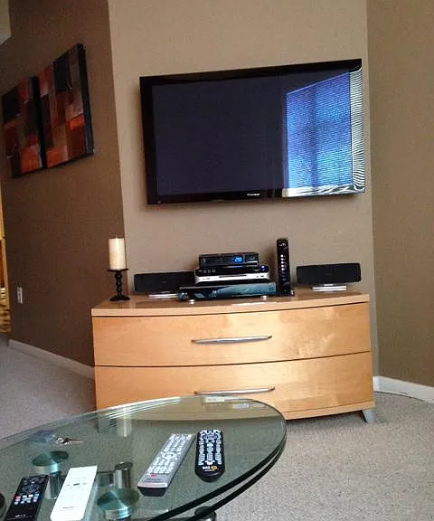 Media console