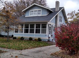 1504 W Park Ave, Champaign, IL 61821