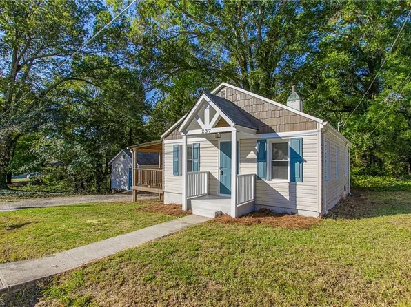 237 Adams St, Eden, NC 27288