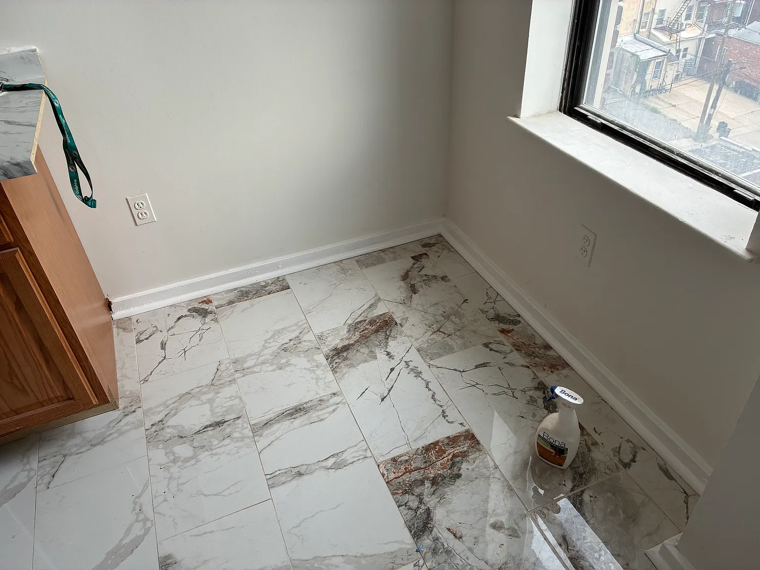 1 bed, 706 sqft, $1,600 — Photo 2