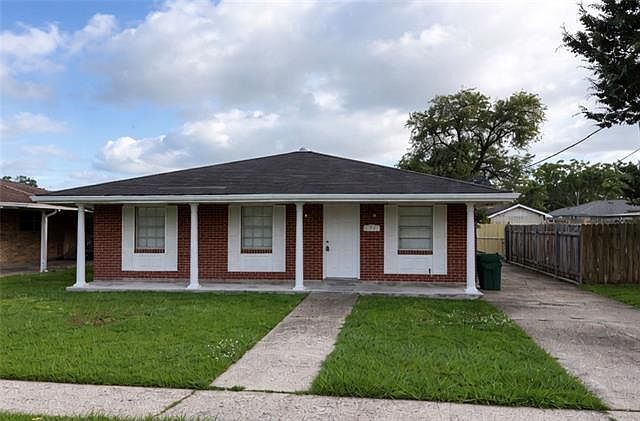 1st image of 116 Sunrise Dr