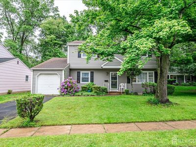 10 Ginesi Ct, Metuchen, NJ, 08840