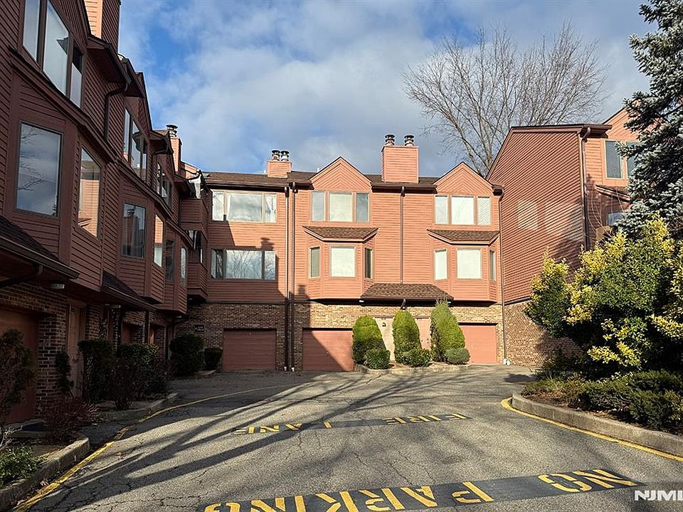 1st image of 226B Washington Ave #B