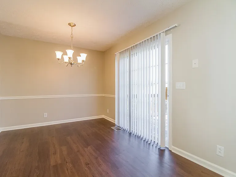 7835 Rainey Dr — Photo 5