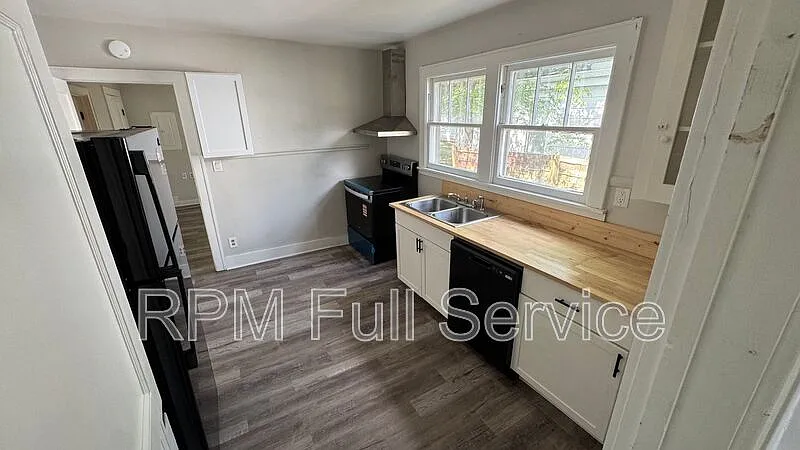 1 bed, 1.0 bath, 650 sqft, $890 — Photo 1