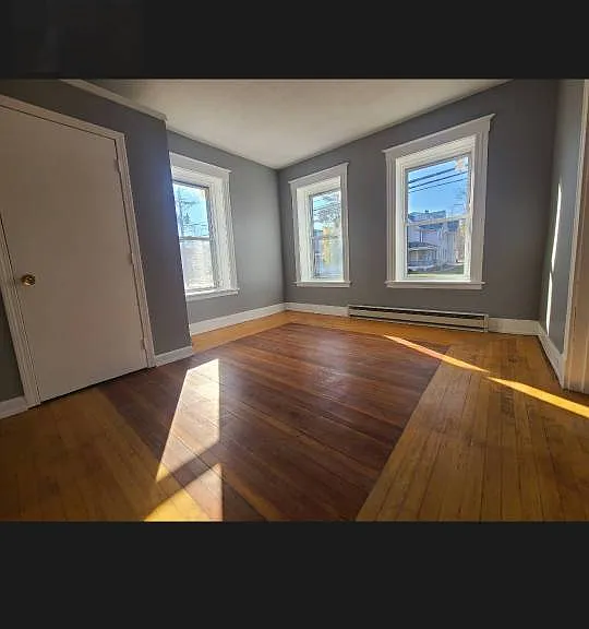 218 West St — Photo 16