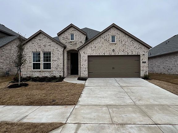 4th image of 309 Portina Dr