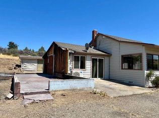 4304 Anderson Grade Rd, Yreka, CA 96097