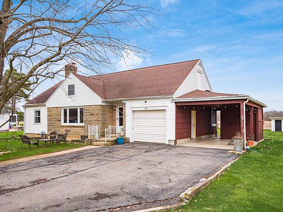 3rd image of 109 Riverview Dr