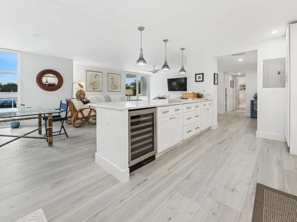 2200 S Ocean Blvd APT 203, Delray Beach, FL 33483