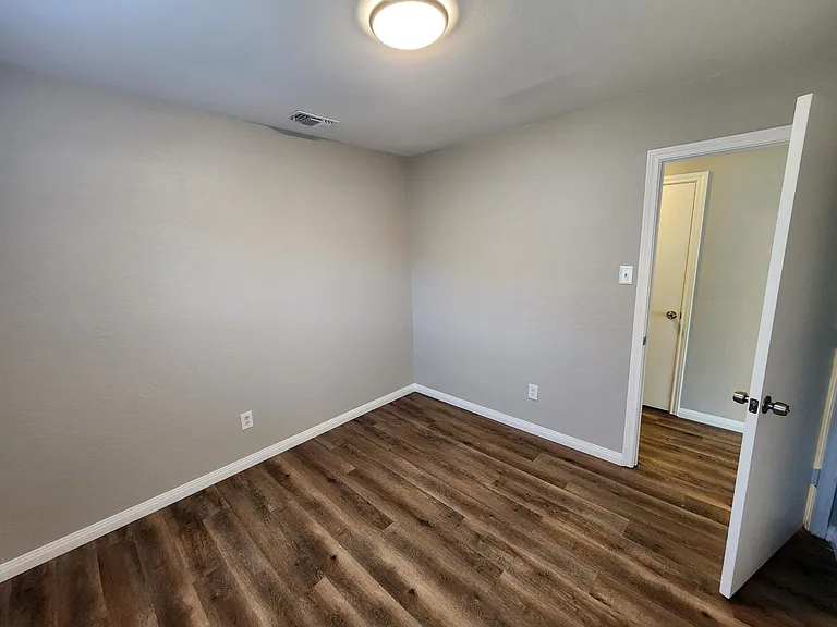 350 Spring Branch Ln — Photo 28