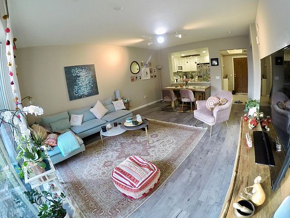 2nd image of 809 Auzerais Ave Unit 104