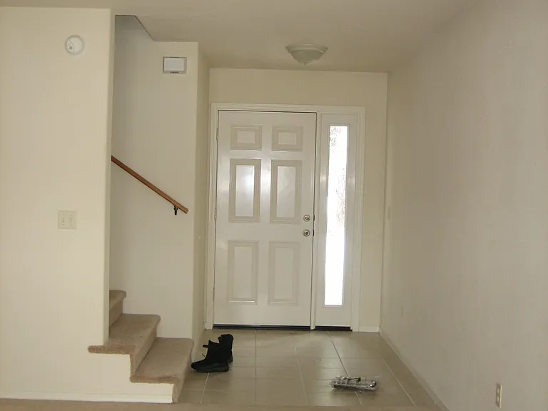 1719 Grant Rd — Photo 5