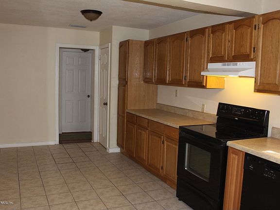 5th image of 6336 Holly Bay Dr