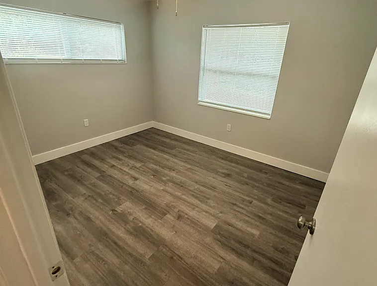 117 Watters Dr — Photo 15